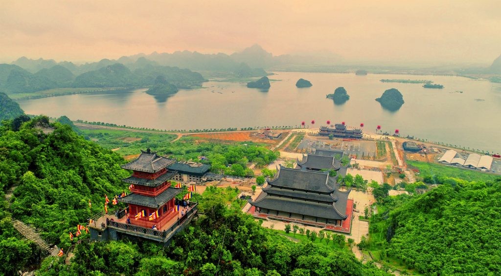 Tour Chùa Tam Chúc – Địa Tạng Phi Lai Tự 1 ngày