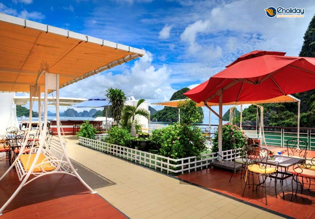 Du Thuyền Princess Hạ Long Sundeck