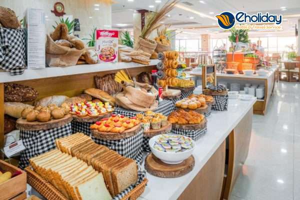 Khách Sạn Serene Beach Đà Nẵng Buffet
