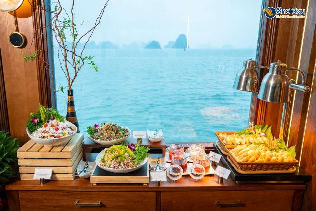 Du Thuyền Lavoya Boutique 1