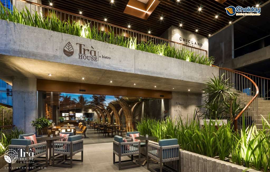 Chicland Đà Nẵng Beach Hotel 1