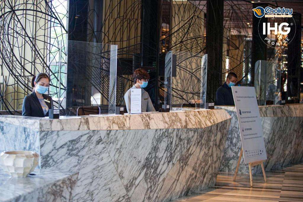 Intercontinental Nha Trang Lễ Tân