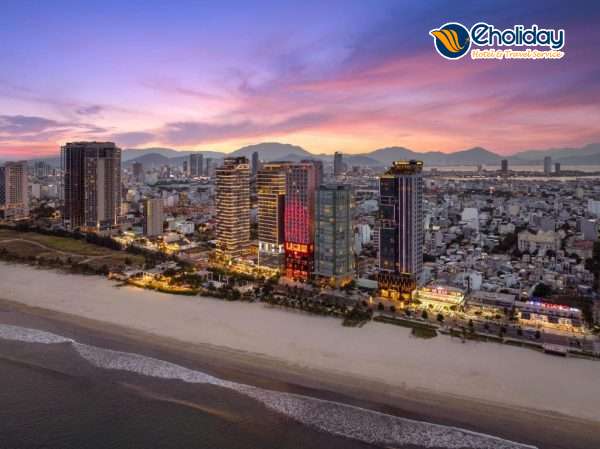 Khách Sạn Radisson Red Đà Nẵng