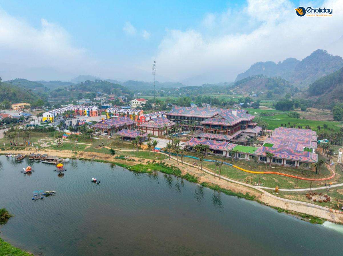 Flamingo Heritage Resort Tân Trào Tuyên Quang View Sông