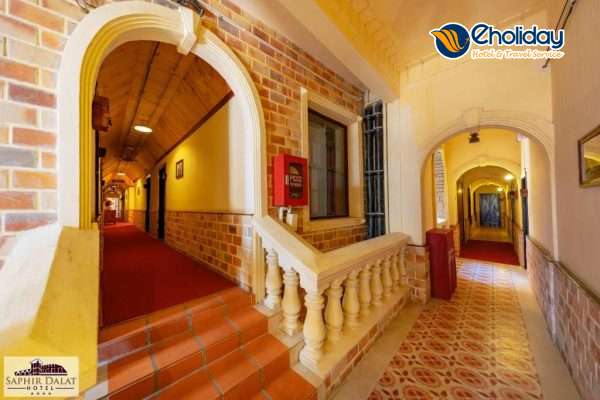 Khách Sạn Saphir Đà Lạt 7