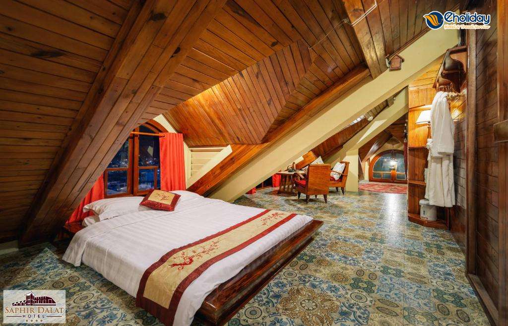 Khách Sạn Saphir Đà Lạt Phòng áp Mái2