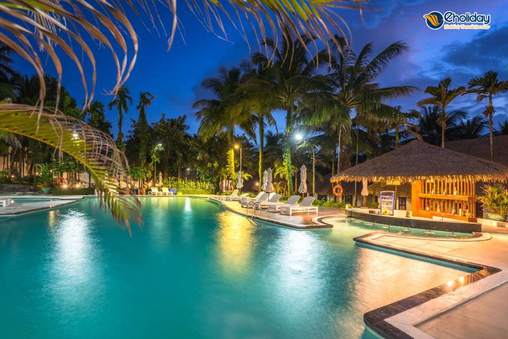 L'azure Resort & Spa 17