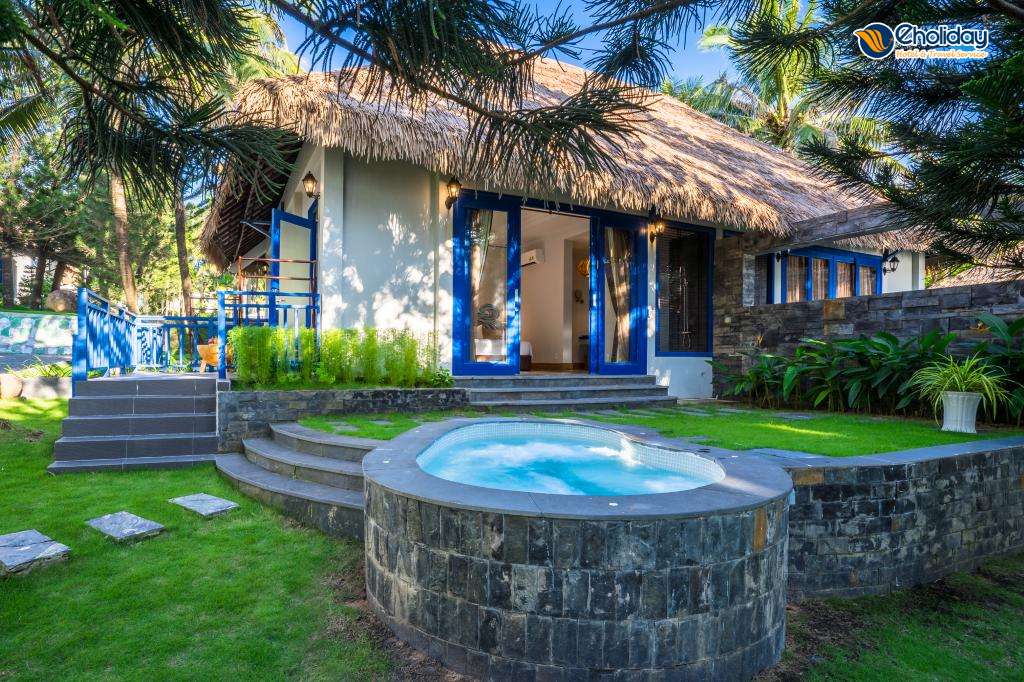 L'azure Resort & Spa Bungalow With Jacuzzi