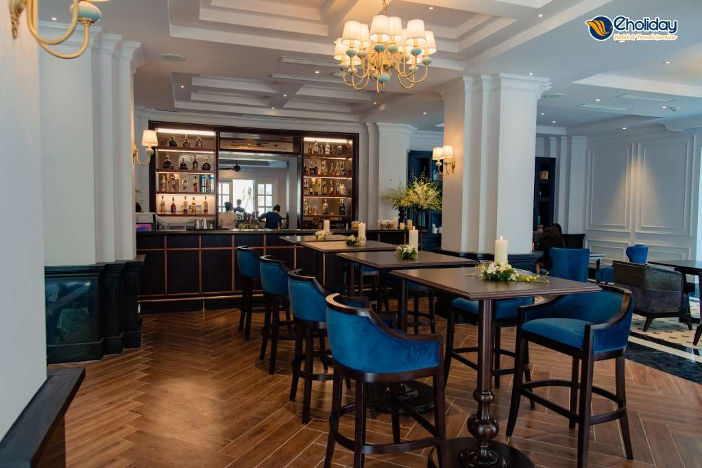 Manoir Des Arts Hotel 8