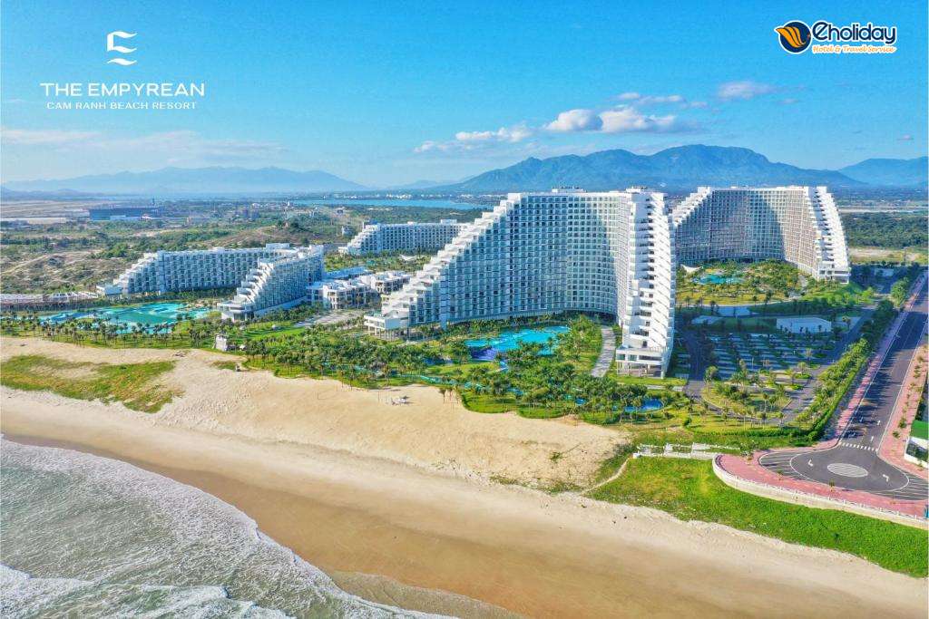 The Empyrean Cam Ranh Beach Resort