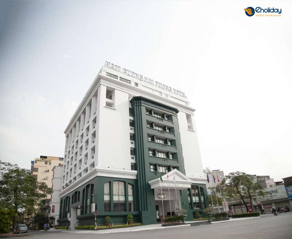 The Tray Hotel 12