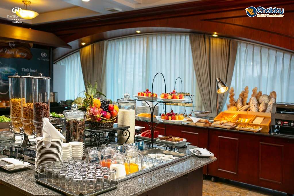 The Tray Hotel 5