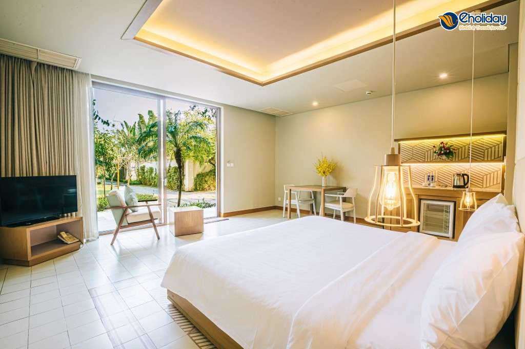 The Victoria Sầm Sơn Phòng Studio Livingf