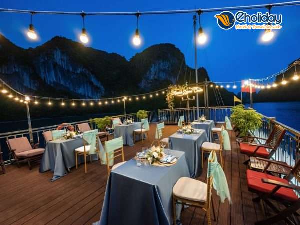 Du Thuyền Amanda Legend Hạ Long Sundeck