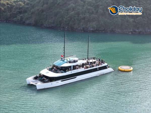 Du Thuyền Catamaran Hạ Long 12