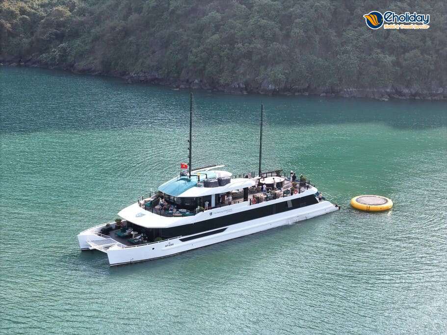 Du Thuyền Catamaran Hạ Long 12