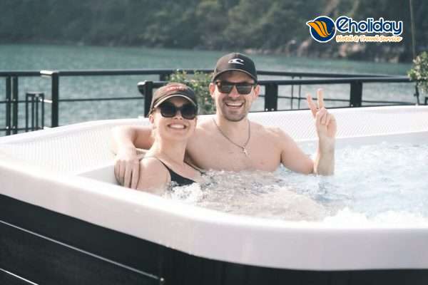 Du Thuyền Catamaran Hạ Long 7