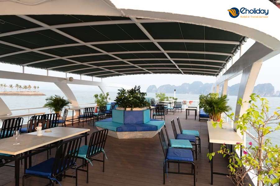 Du Thuyền Emeraude Sayuri Hạ Long Sundeck 04