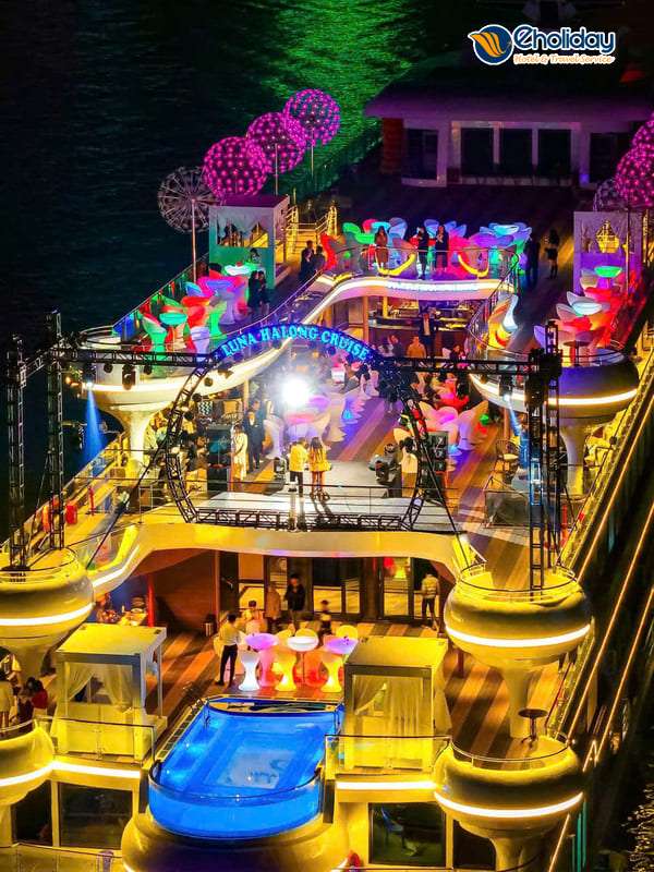 Du Thuyền Luna Hạ Long 3
