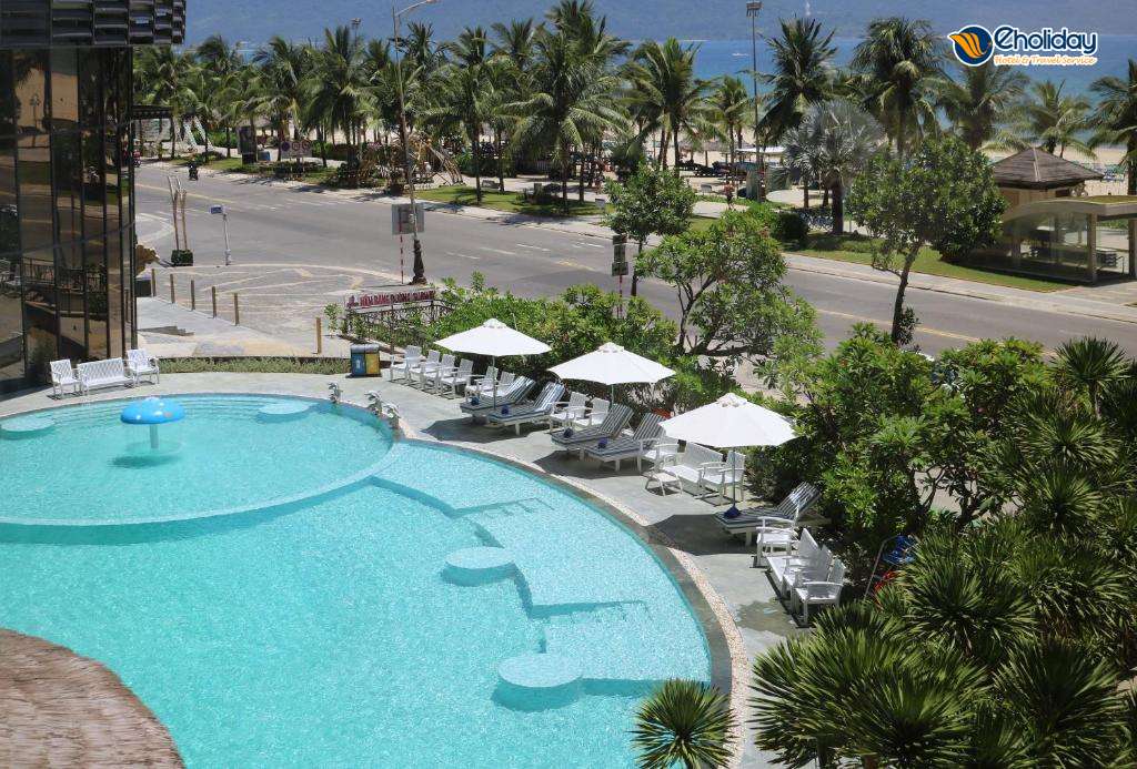 Khách Sạn Holiday Beach Đà Nẵng Bể Bơi
