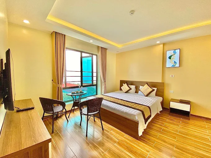 Khách Sạn Louis Hải Tiến 4
