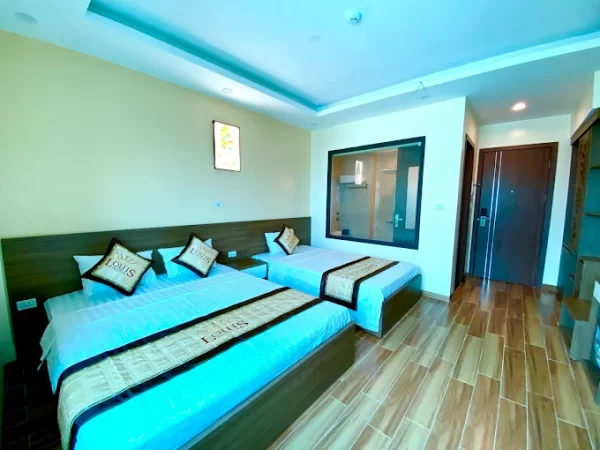 Khách Sạn Louis Hải Tiến 7