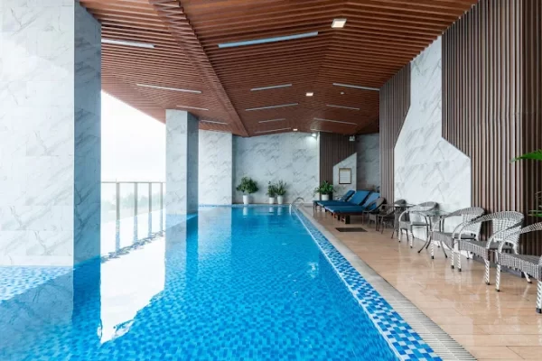 Khách Sạn Vesna Nha Trang Hồ Bơi