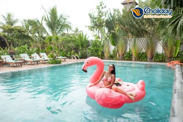 Shining Riverside Hội An Pool