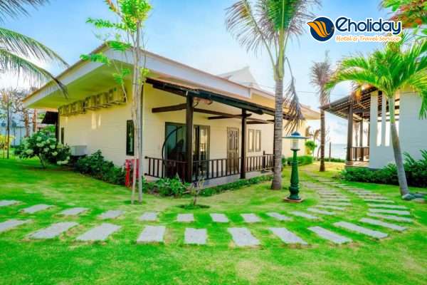 Blooming Lotus Resort Phan Thiết Outside