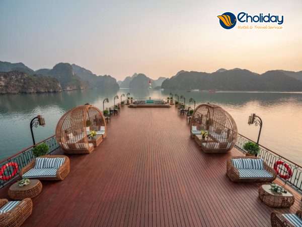 Du Thuyền Indochine Grand Lan Hạ Sundeck 3