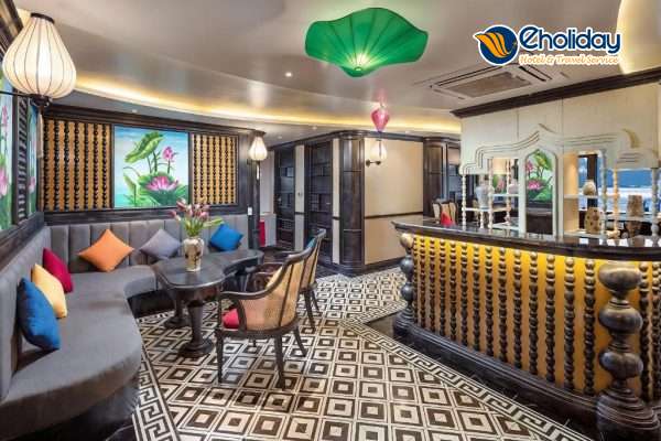 Du Thuyền Verdure Lotus Luxury Lan Hạ Bar