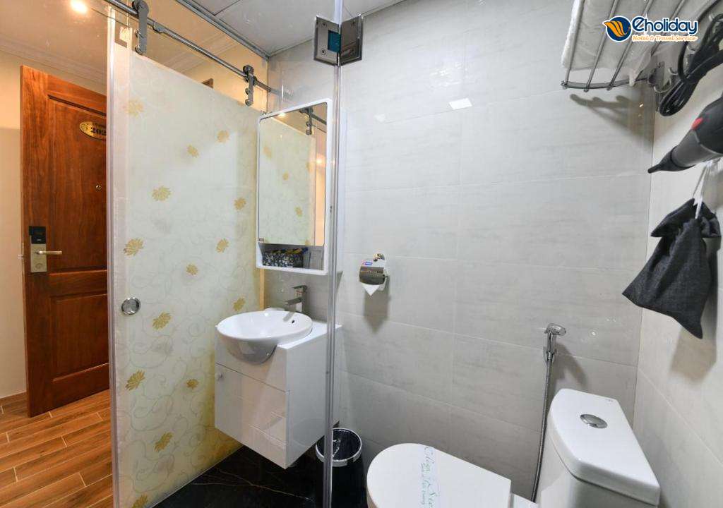 Khách Sạn Bella Rosa Trendy Hà Nội Phòng Deluxe 1 Giường 2