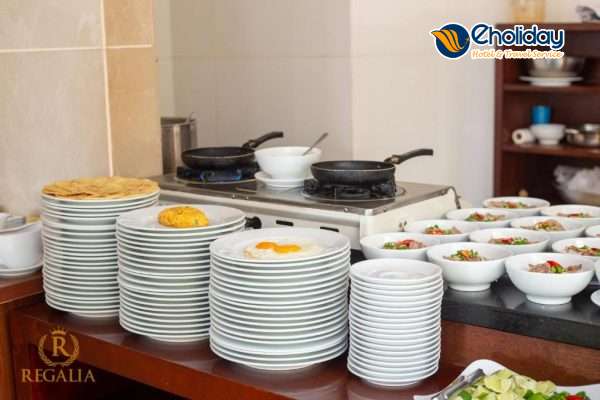 Khách Sạn Regalia Nha Trang Buffet Sáng