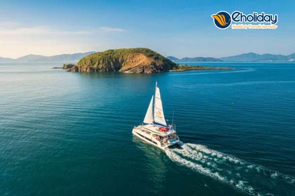 Tour Du Thuyền Nemo Yacht Nha Trang 11