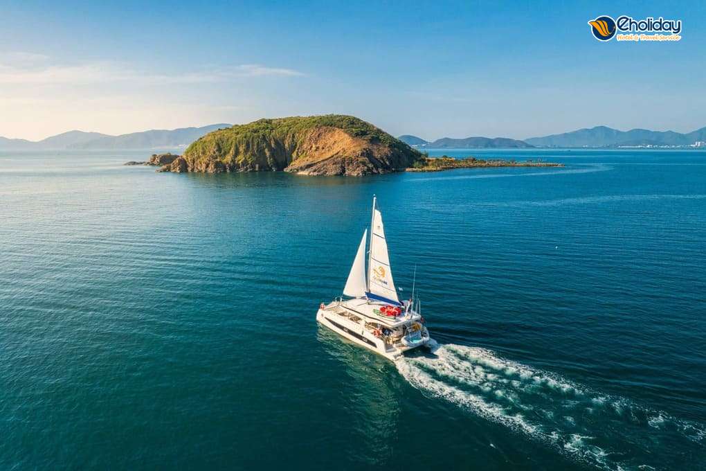 Tour Du Thuyền Nemo Yacht Nha Trang 11