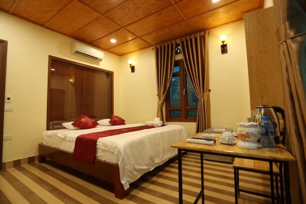 Villa Văn Lâm Tam Cốc 13 Phòng Ngủ Có Bể Bơi 7