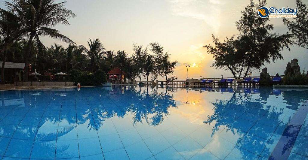 Golden Coast Resort Phan Thiết 10