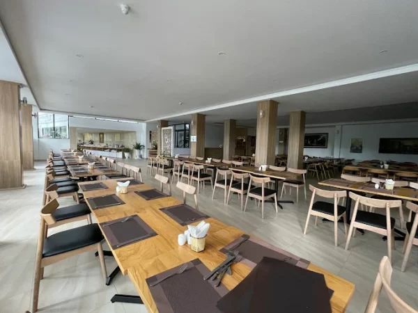 Khách Sạn Cereja Đà Lạt 3
