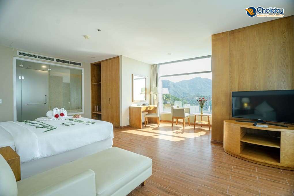 Khách Sạn Glamour Nha Trang Phòng Luxury Suite Ocean View 2