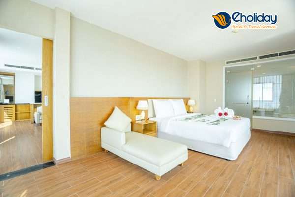 Khách Sạn Glamour Nha Trang Phòng Luxury Suite Ocean View 3