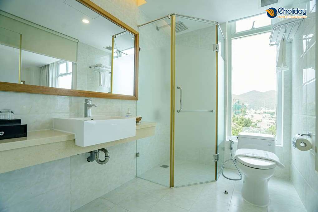 Khách Sạn Glamour Nha Trang Phòng Superior Partial Sea View 2