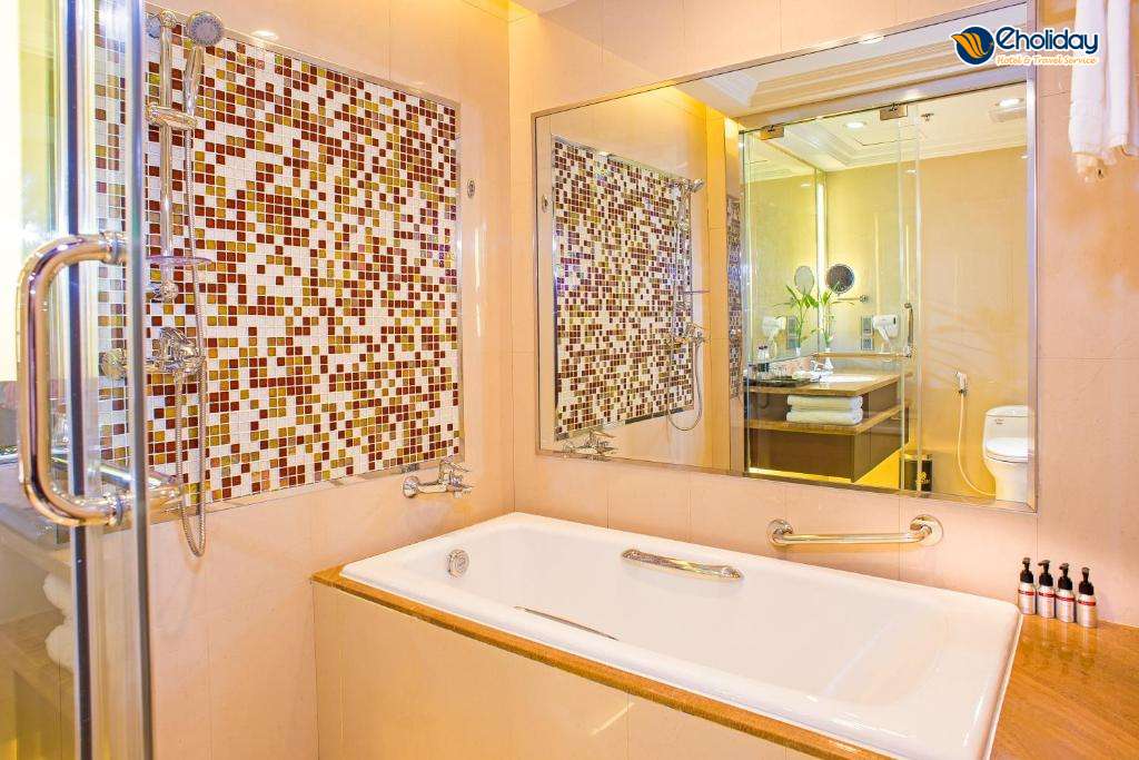 Khách Sạn Hoàng Gia Hạ Long Phòng Deluxe 3