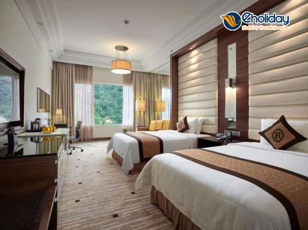 Khách Sạn Hoàng Gia Hạ Long Phòng Premium 2