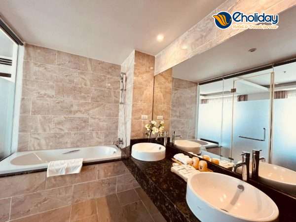 Khách Sạn Sandals Island Nha Trang Phòng Premier Suite 2