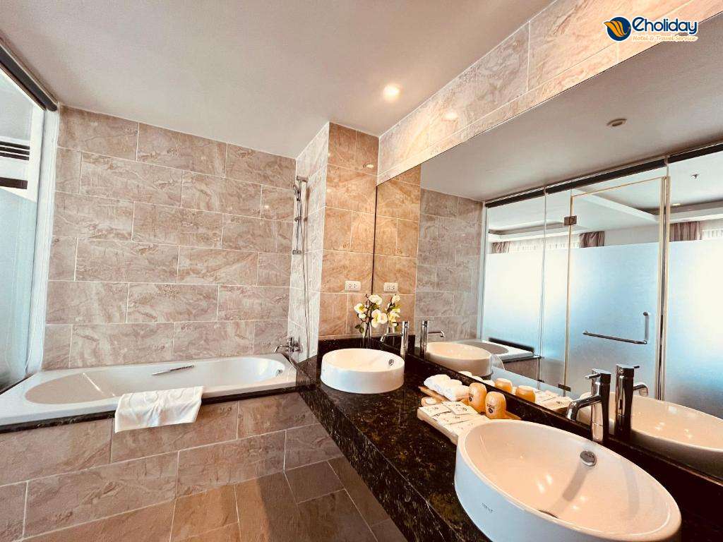 Khách Sạn Sandals Island Nha Trang Phòng Premier Suite 2
