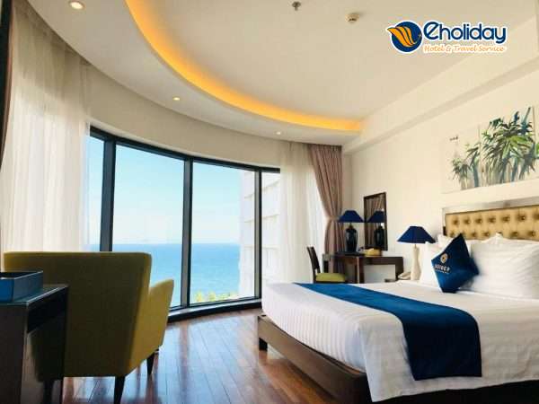 Khách Sạn Sandals Island Nha Trang Phòng Queen Sea View
