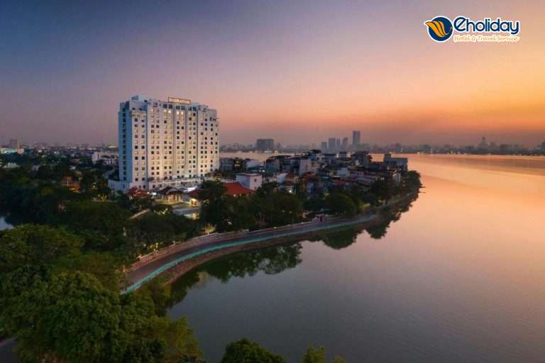 Khách sạn Sheraton Hà Nội, Tây Hồ