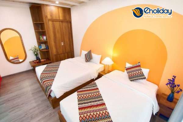 Santorini Villa Bãi Cháy Hạ Long 11