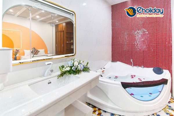 Santorini Villa Bãi Cháy Hạ Long 13