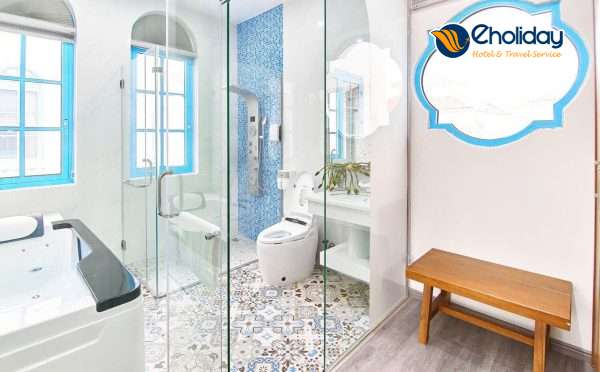 Santorini Villa Bãi Cháy Hạ Long 17